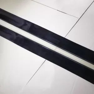Jupes latérales de la Mitsubishi Lancer Evolution X - Style Varis